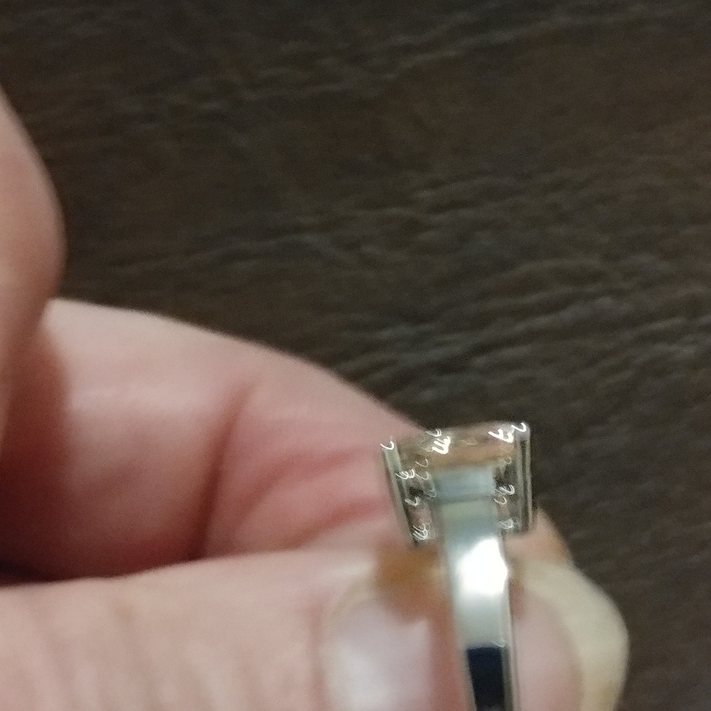 **SOLD** Morganite gemstone on silver stamped ring - Picture 4 of 5